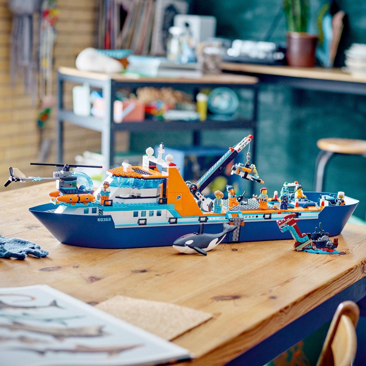 LEGO® City Arctic Explorer Ship (60368)