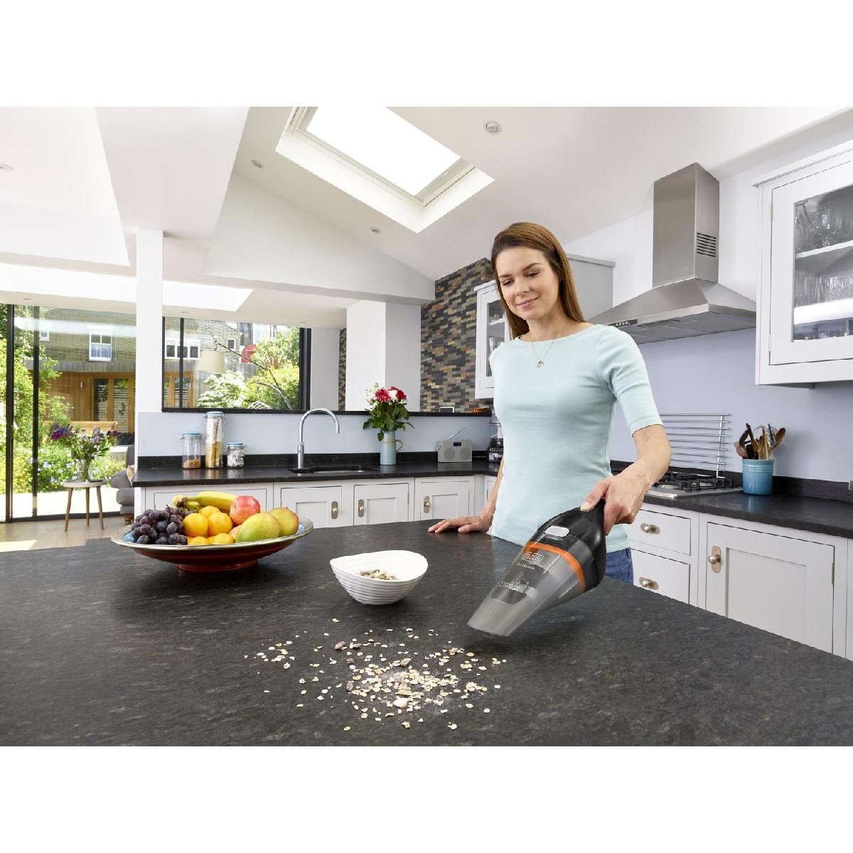 Black & Decker Dustbuster NVC115BJL Επαναφορτιζόμενο Σκουπάκι Χειρός 3.6V black