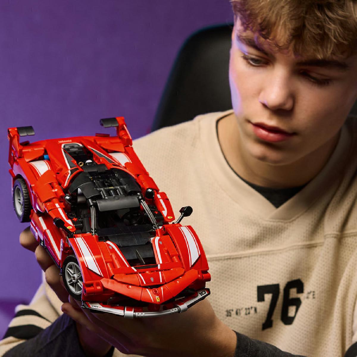 LEGO Technic Ferrari FXX K (42212)