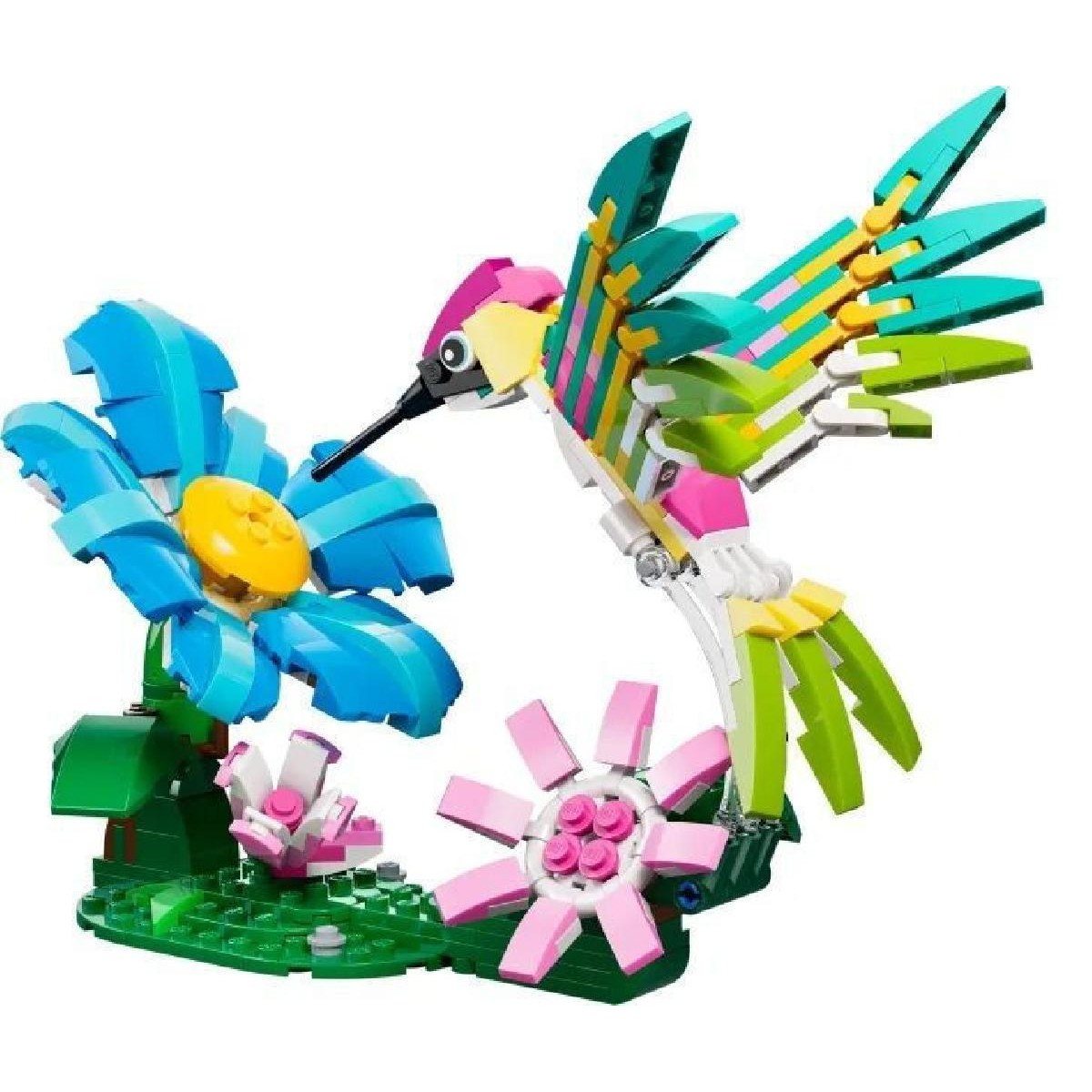 LEGO® Creator 3in1 Wild Animals: Colorful Hummingbird (31384)