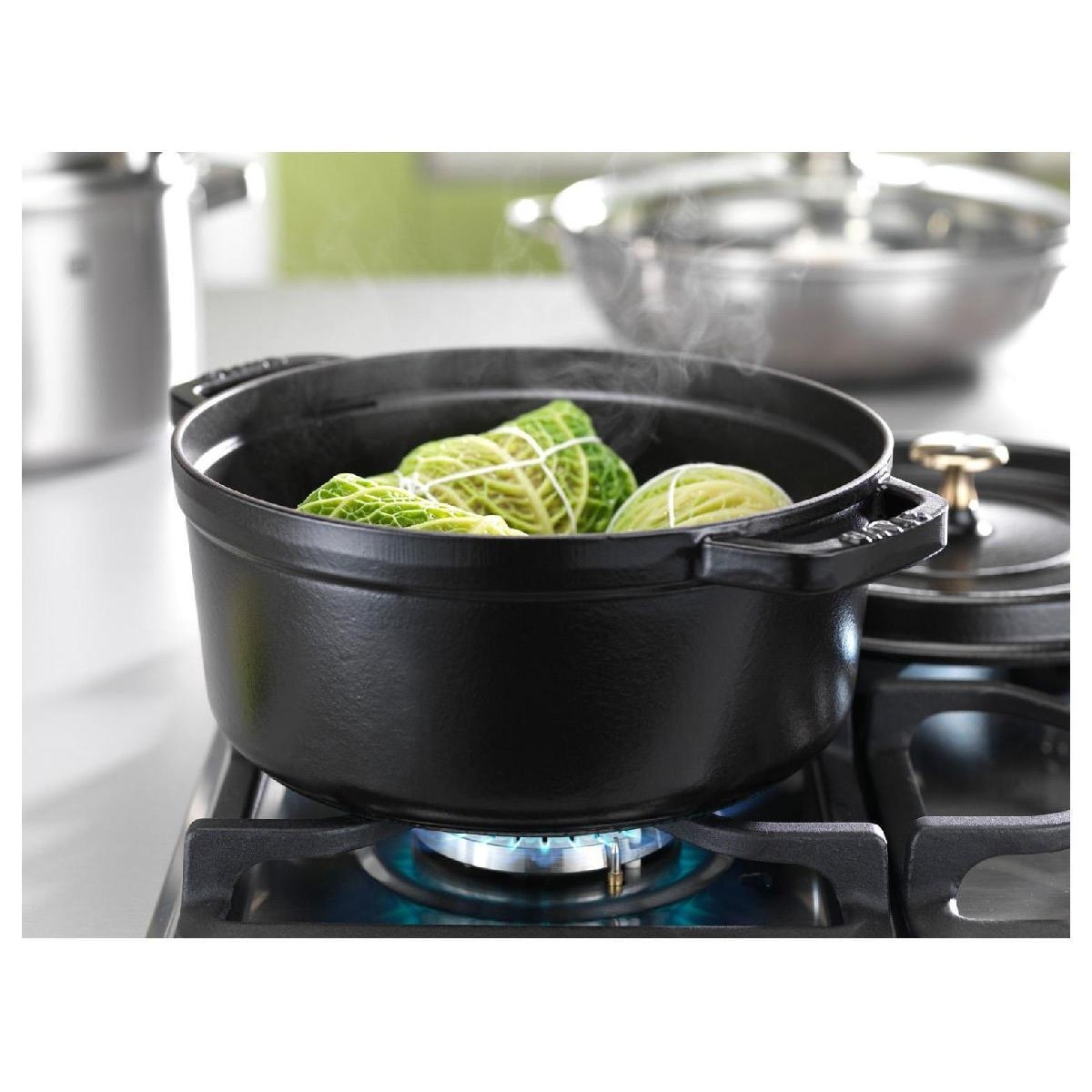 Staub La Cocotte Round Κατσαρόλα από Μαντέμι 18cm 1.7 lt για όλες τις εστίες black (40509-485-0)