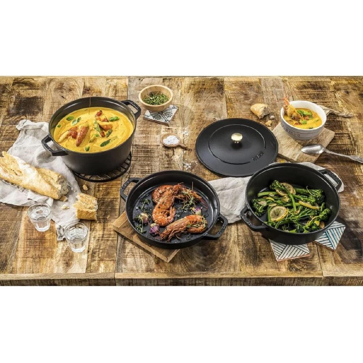 Staub Stackable Set 3 τμχ με cocotte, braiser & τηγάνι από Μαντέμι 24cm black (40508-386-0)