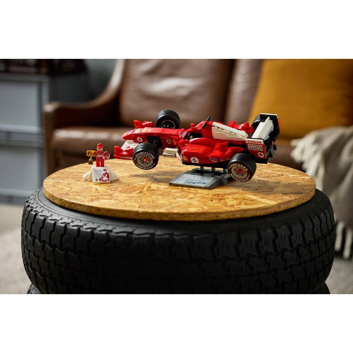 LEGO Icons Ferrari F2004 & Michael Schumacher (11375)