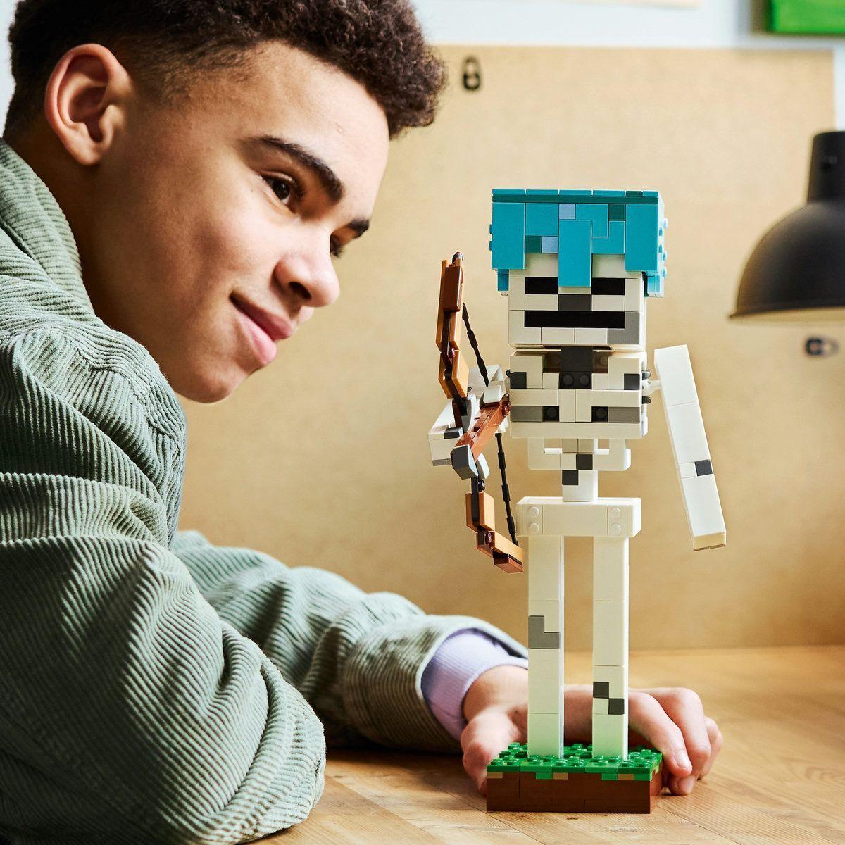 LEGO® Minecraft The Skeleton (21594)