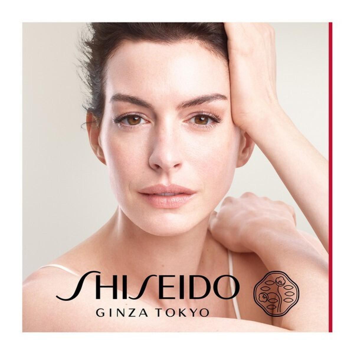 Shiseido Vital Perfection Συσφικτική Κρέμα Προσώπου Ημέρας SPF30 50ml